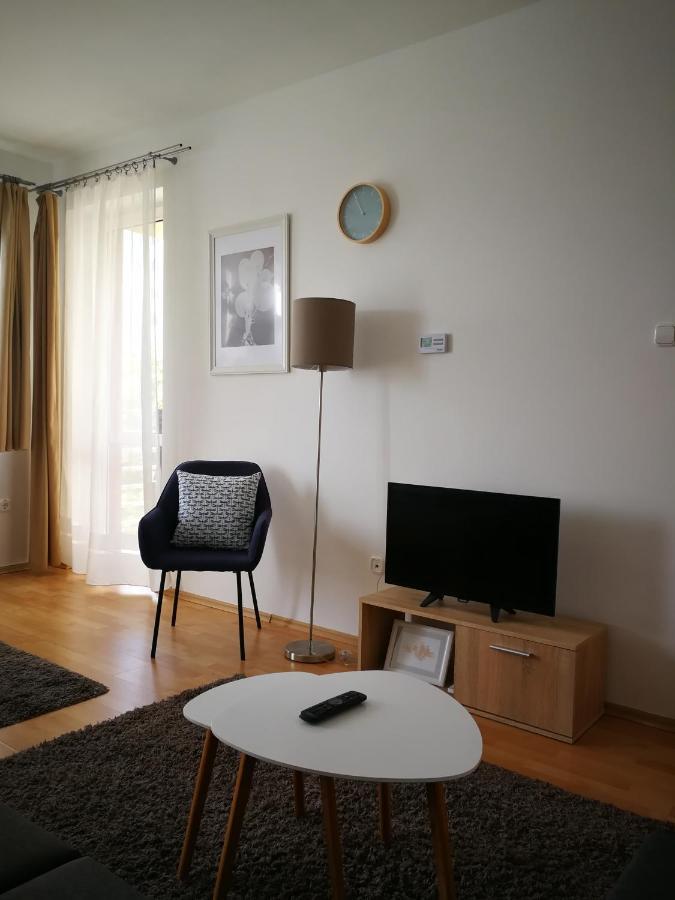 Voeroesmarty Apartman Miskolc - Belvaros - Downtown Dış mekan fotoğraf